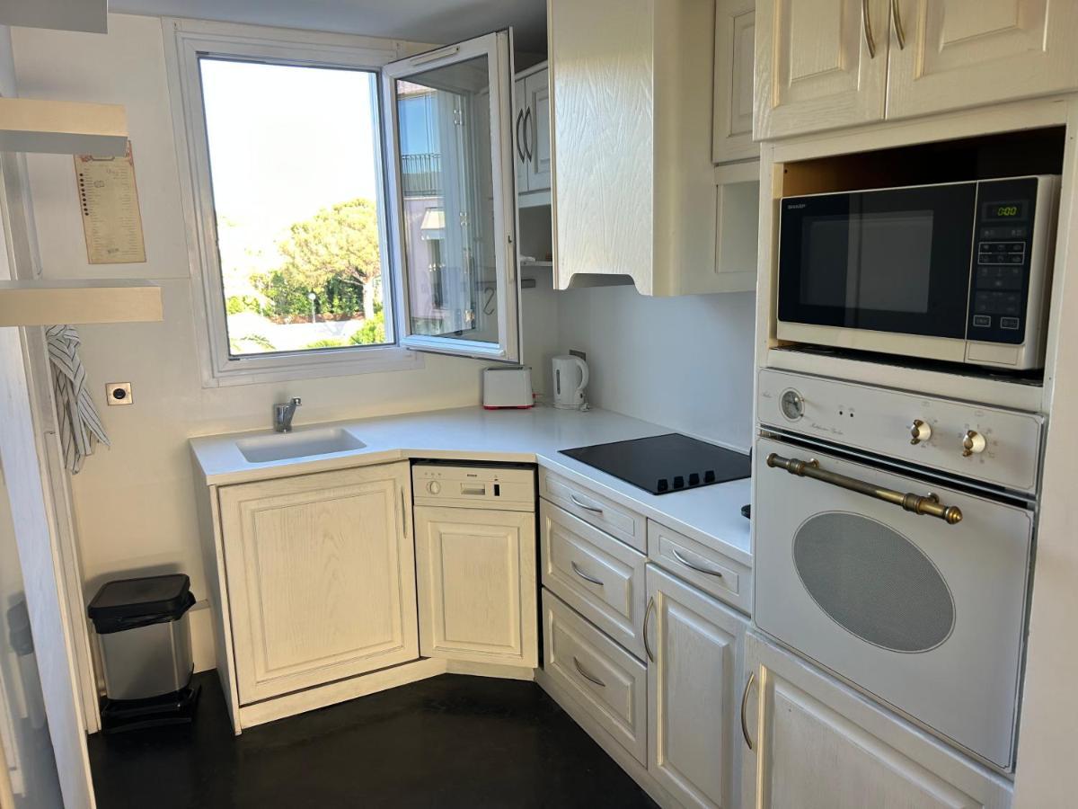Saint Tropez Centre Ville 2 Chambres Parking Екстер'єр фото